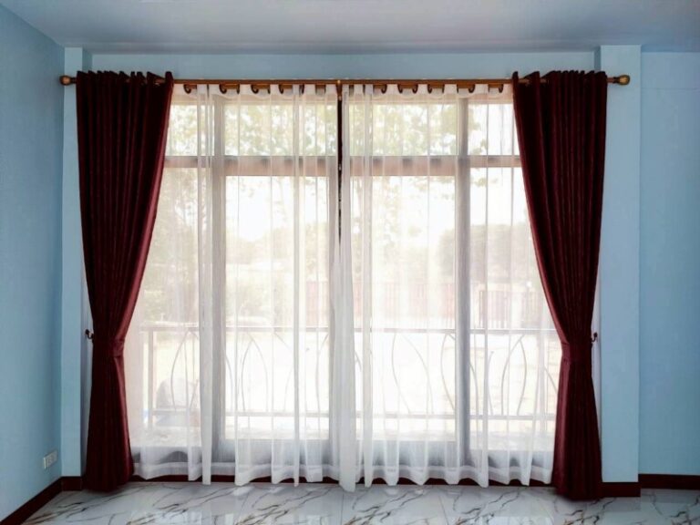 รับสั่งตัดผ้าม่านคุณภาพนครปฐม