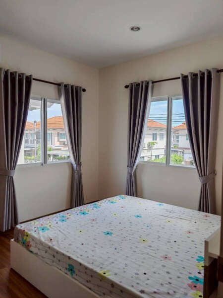 รับตัดผ้าม่านคุณภาพนนทบุรี