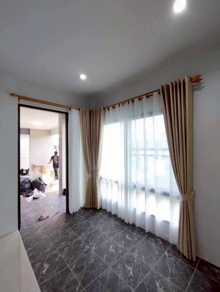 รับออกแบบผ้าม่านคุณภาพปทุมธานี